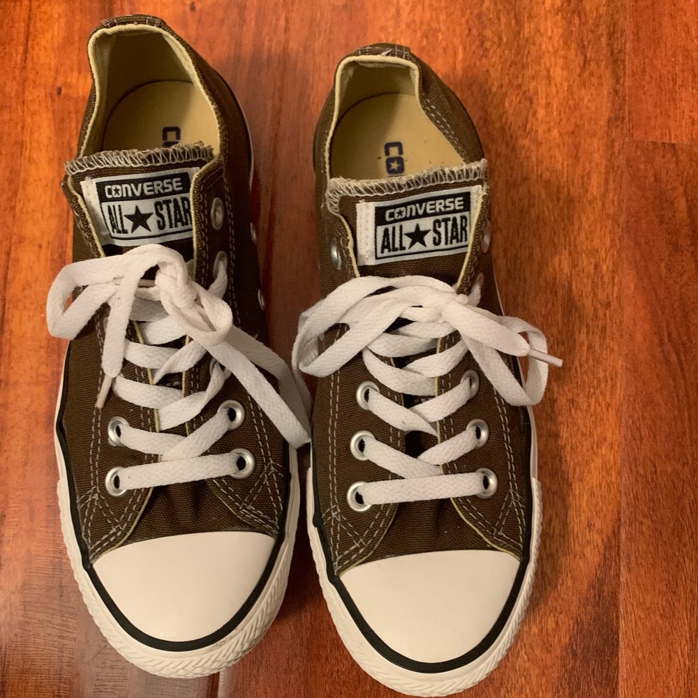 Olive green converse